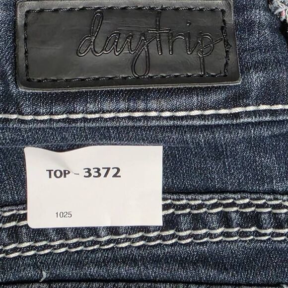 Daytrip Lynx Skinny Jeans Women’s 29L Dark Wash - Picture 10 of 10